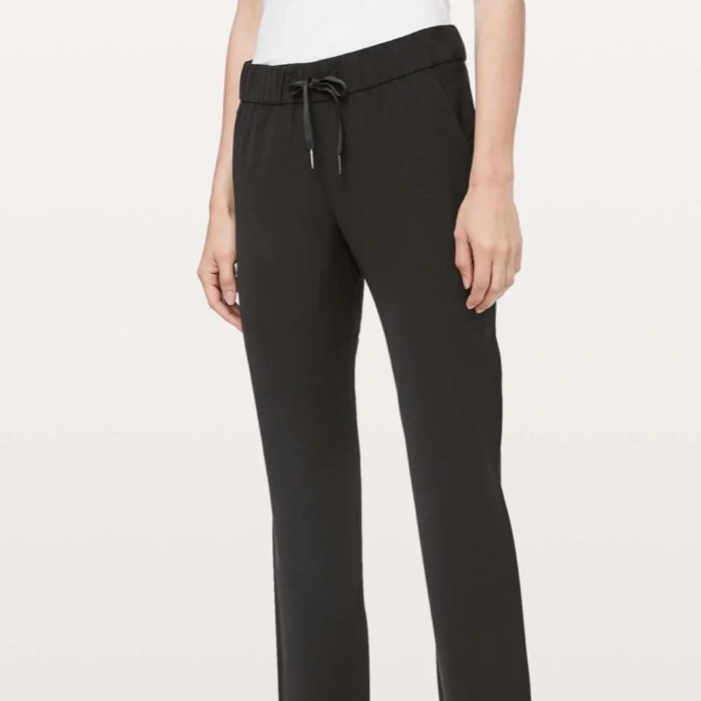 Lululemon on the  fly pants woven​